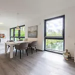 Tao-suite Mit Seeblick, Balkonterrasse&sauna Apartment Krakow am See