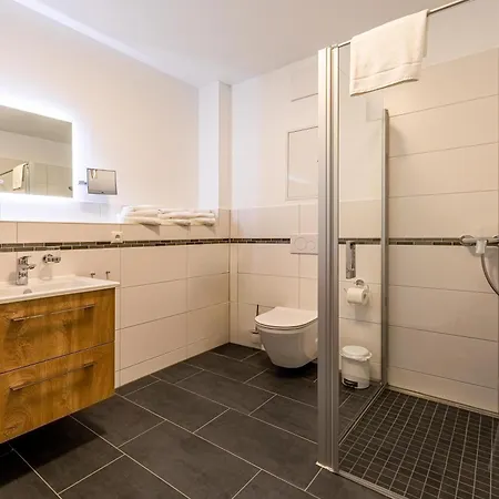 Διαμέρισμα Tao-suite Mit Seeblick, Balkonterrasse & Sauna Krakow am See