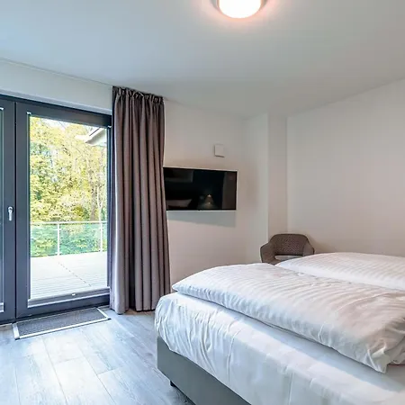 Tao-suite Mit Seeblick, Balkonterrasse & Sauna * Краков-ам-Зе