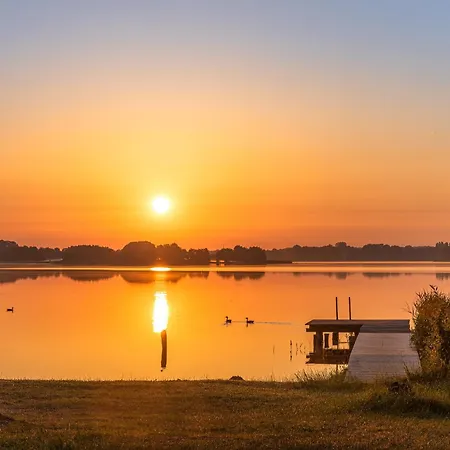 Tao-suite Mit Seeblick, Balkonterrasse & Sauna *